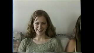 Si rambut coklat babe gets beliau super-berbulu pussy merasai oleh beliau terbaik Perempuan rakan