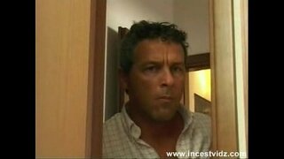 Pare utilitza la situació anal Pare utilitza la situació anal