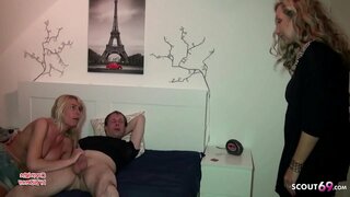 Ragveida MILF ar Mega Tits nozvejotas jūsu labākais draugs, kad sagatavošanu un pagriežas, lai Trijatā par to runāt