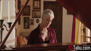 Γυναίκα Στο Σπίτι Να Παίξει, Όταν Ο Σύζυγός Της Είναι Μακριά - Ryan Keely, Τζίνα Βαλεντίνα